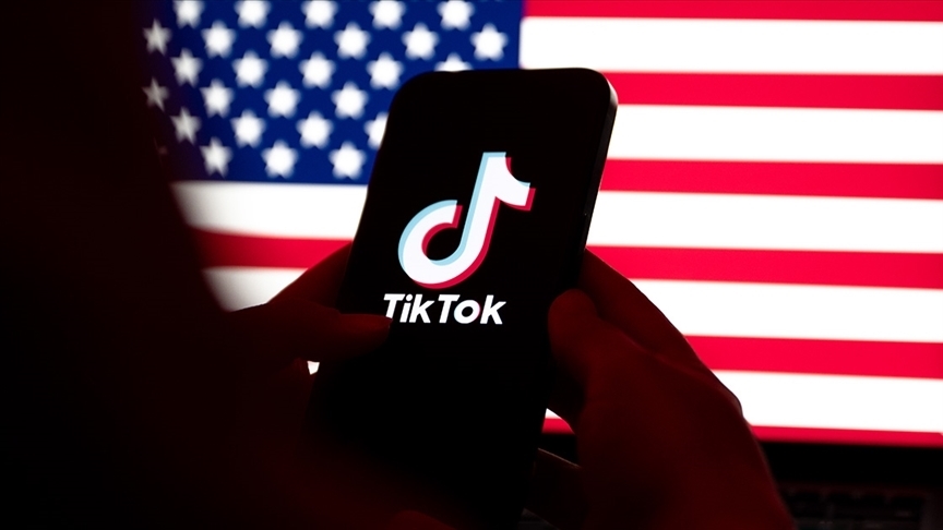 Trump TikTok kararnamesini imzaladı
