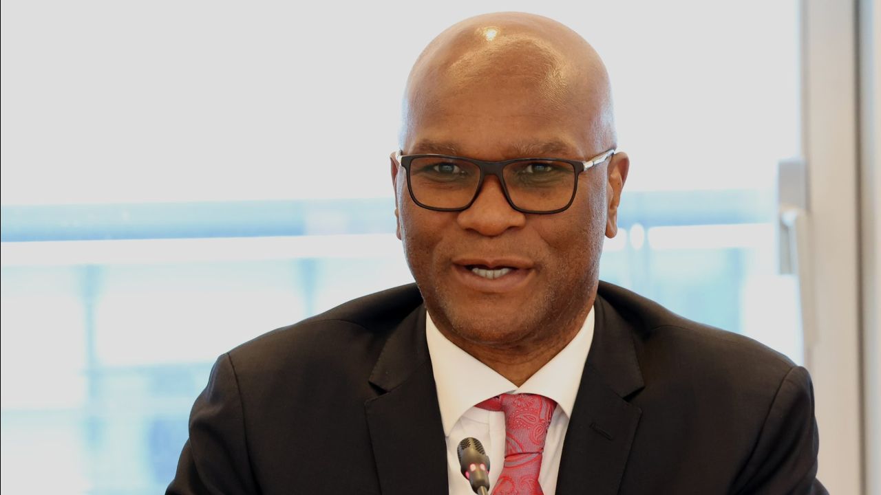 Güney Afrika'nın Fransa Büyükelçisi Paris'te ölü bulundu