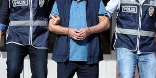 Kredi Çekemeyenleri Yardım Vaadiyle Dolandırdılar: 20 Tutuklama