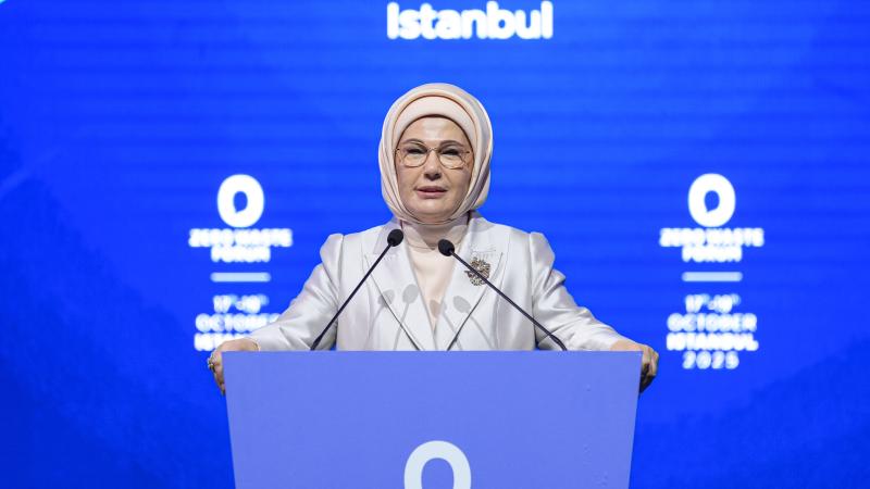 Emine Erdoğan, Uluslararası Sıfır Atık Forumu’nda önemli görüşmeler