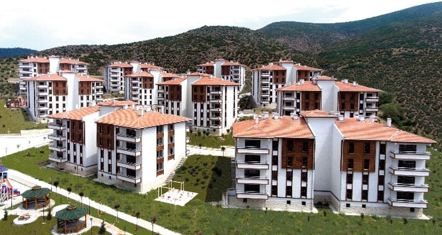 TOKİ 7 ilde 319 konut ve 197 iş yerini satışa çıkarıyor! Müzayede ne zaman ve nerede yapılacak?