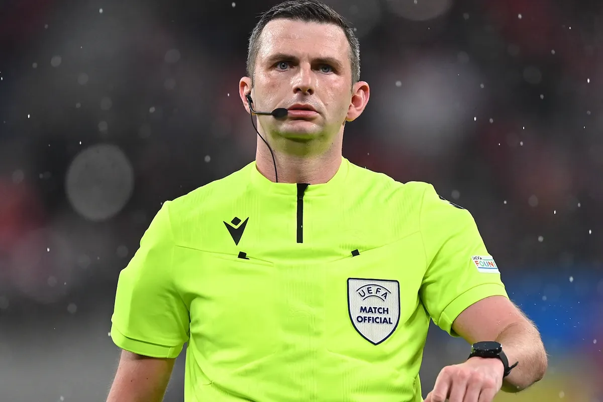 Galatasaray-Bodo/Glimt maçında İngiliz hakem Michael Oliver