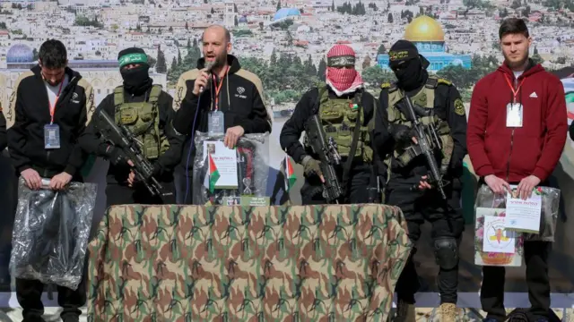 Hamas’tan yeni rehin teslimi sinyali: Ateşkes testte