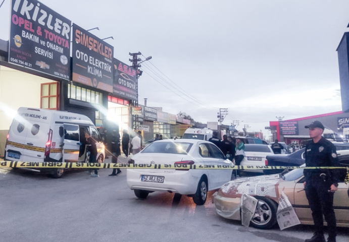 Konya'da Kanlı Saldırı: İşyeri Tarandı, 12 Kişi Yaralı