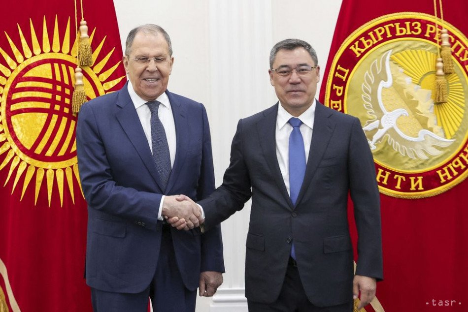 Lavrov-Rijenkov Görüşmesi: Avrupa'da Artan Gerginlik Masada