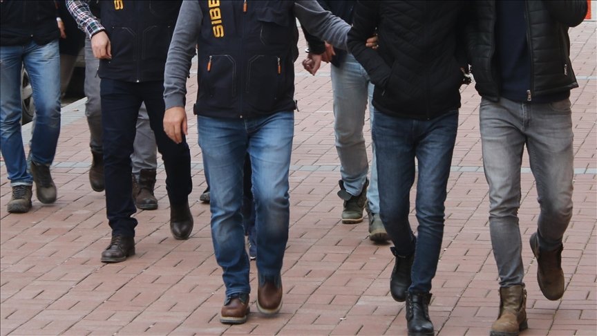 İstanbul'da Bahis ve Tefecilik Operasyonunda 6 Tutuklama