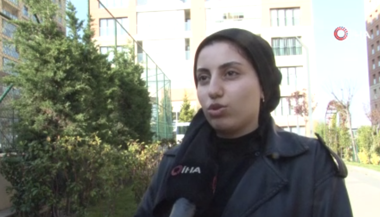 Başörtülü Öğrenciye Skandal Hakaret: 'Temizlikçiye Benziyorsun'