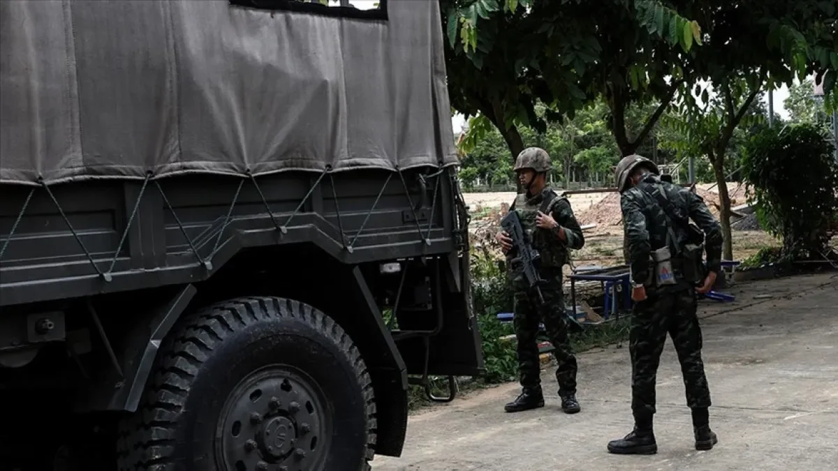 Tayland, Kamboçya ile imzalanan barış anlaşmasını askıya aldı