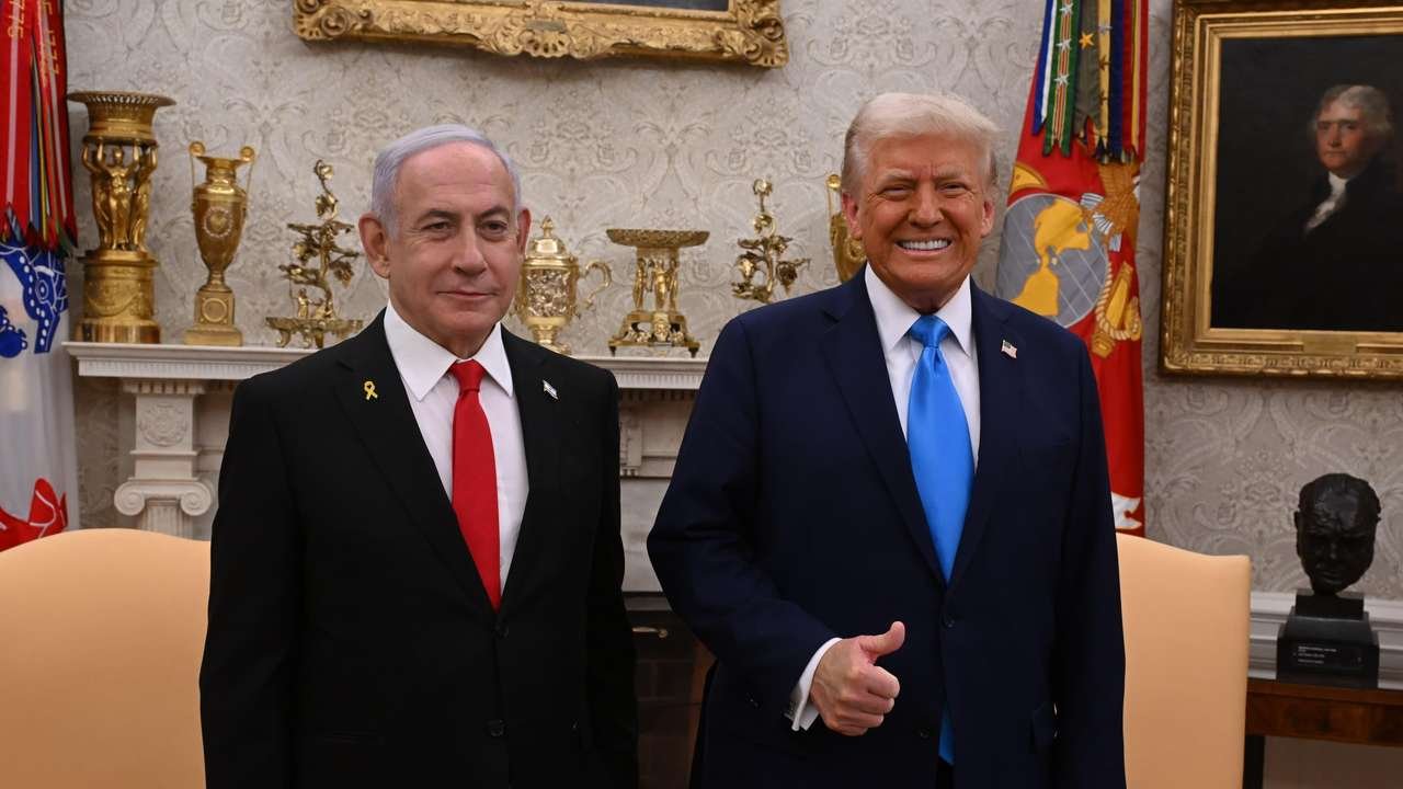 Kanlı Destek: Trump'tan Netanyahu'ya Savaş Ortasında Af Kalkanı