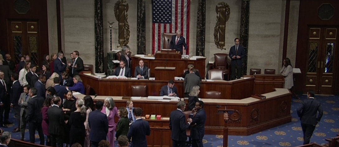 ABD'de Hükümet Kapanışı Bitiyor: Kazanan Pragmatizm Oldu