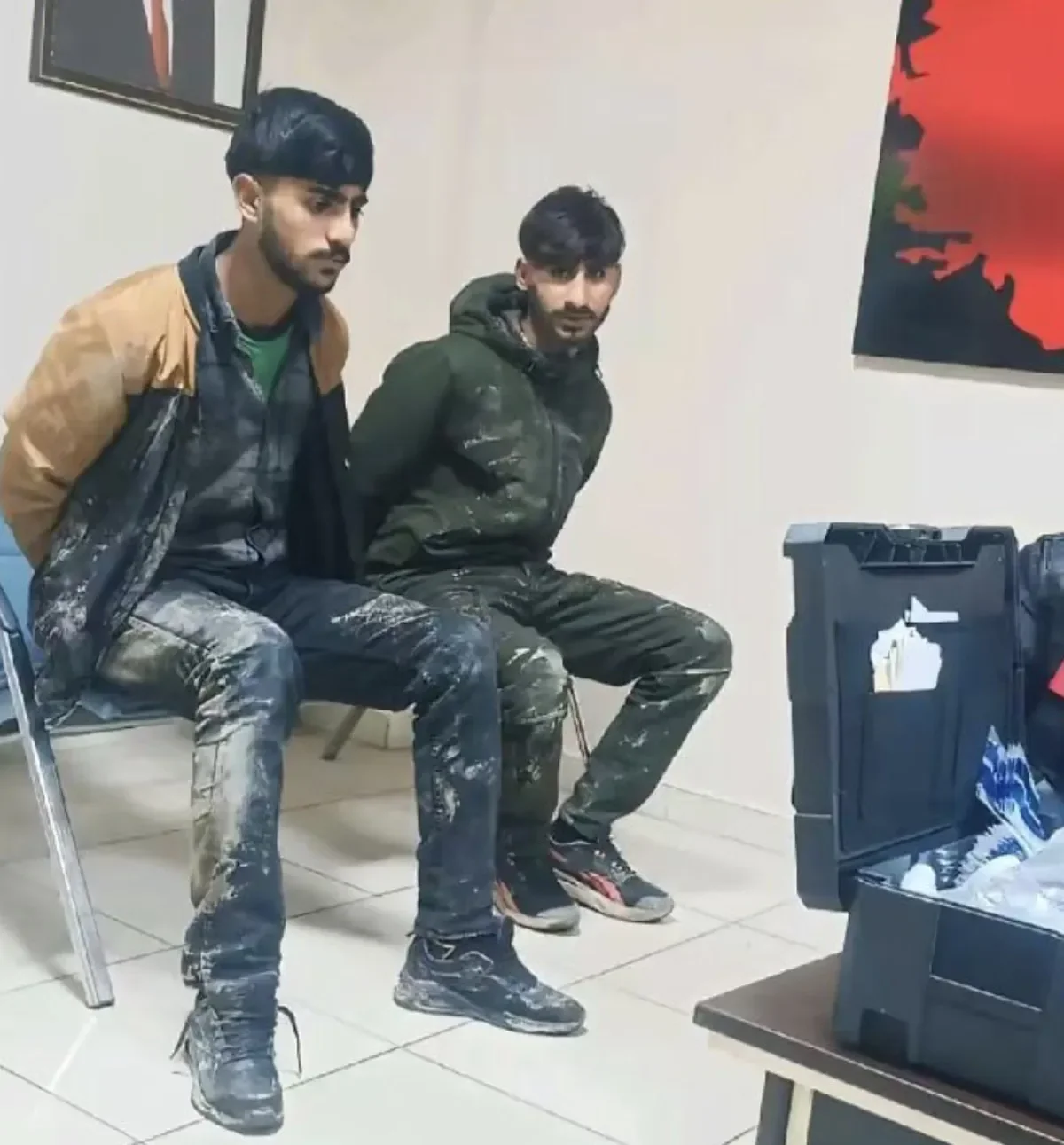 İstanbul’da 10 Kasım’da halay çeken işçiler gözaltına alındı