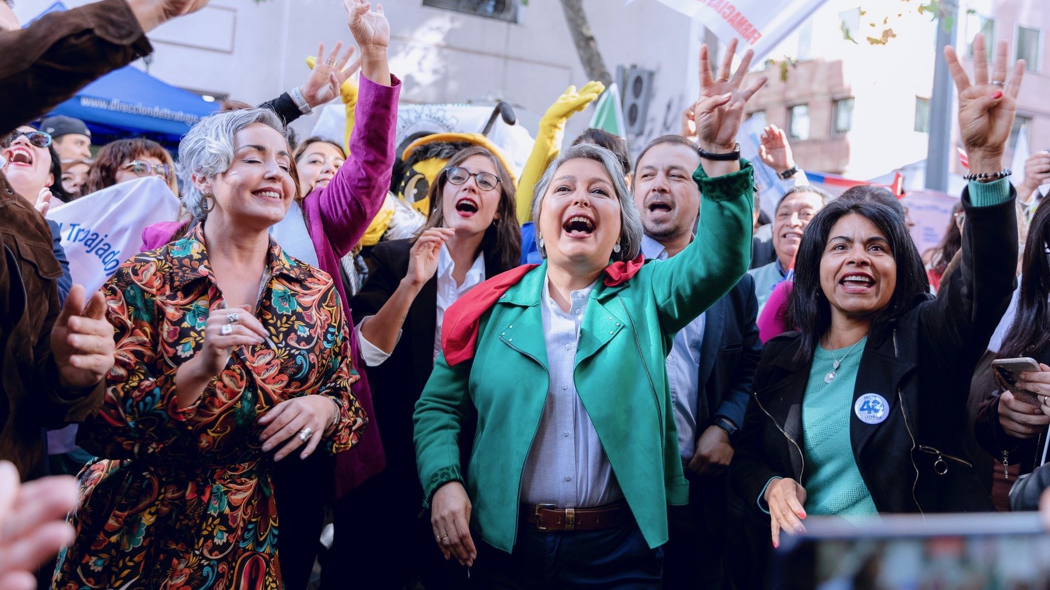 Şili'de Tarihi Seçim: Komünist Jeannette Jara Zirvede!