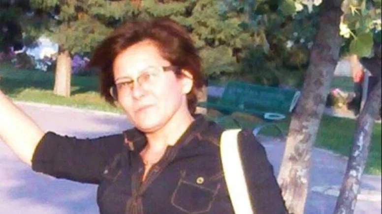 İzmir’de yangın faciası: Hayvansever kadın ve 30 kedisi hayatını kaybetti