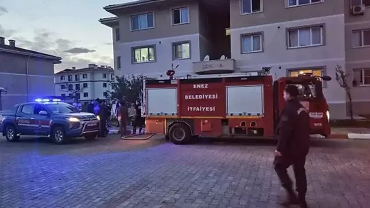 Apartmanda Komşu Vahşeti: Kadını Öldürüp İntihar Etti