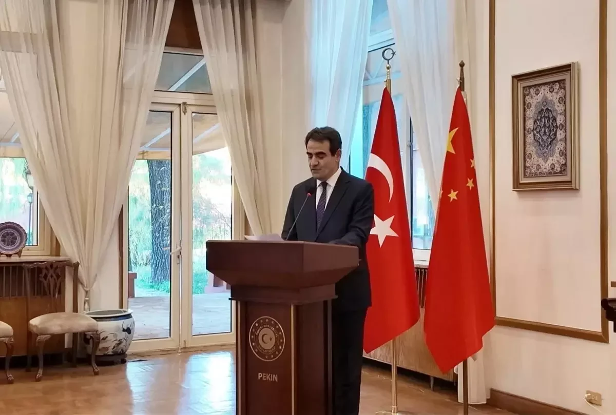 Türkiye’nin Pekin Büyükelçisi Selçuk Ünal: Çin’de Türk Vatandaşları İçin Vize Süreci İyileştirilmeli