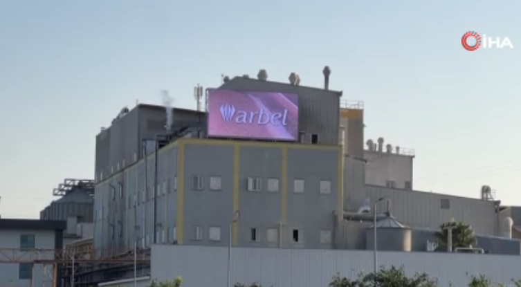 Mersin'de zirai ilaç zehirlenmesi: 14 işçi hastaneye kaldırıldı