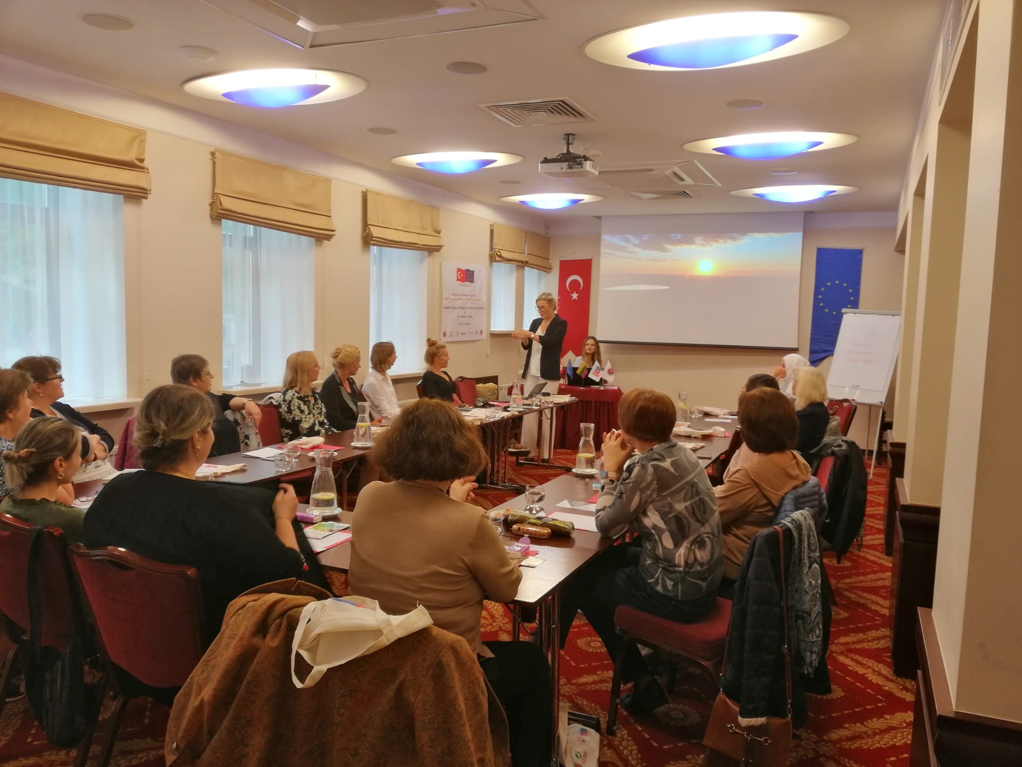 Biz de Varız Derneği'nden Stratejik Atılım: Mükemmeliyet Merkezi Oldular