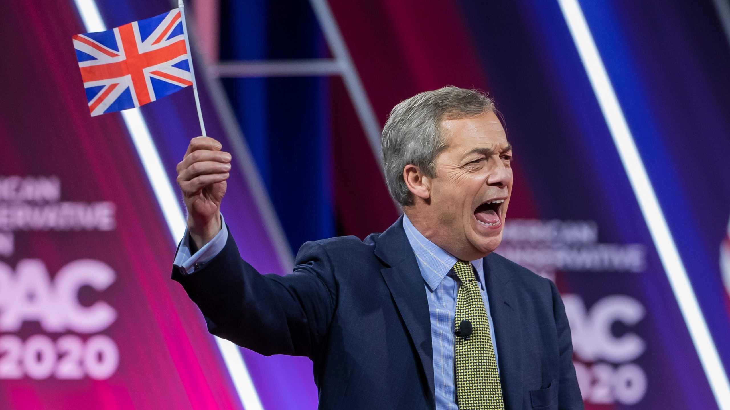 Farage’ın Gençlik Dönemi Irkçılık İddiaları Yeniden Alevlendi