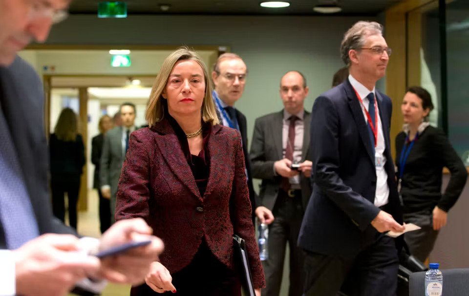 Eski AB Diplomatı Mogherini'ye yolsuzluk ve dolandırıcılık suçlaması