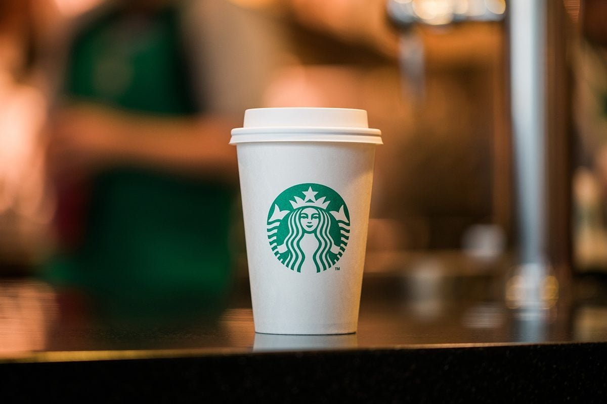 Starbucks'ta Sendikalı İşçi Krizi: New York'ta eylemciler tutuklandı.