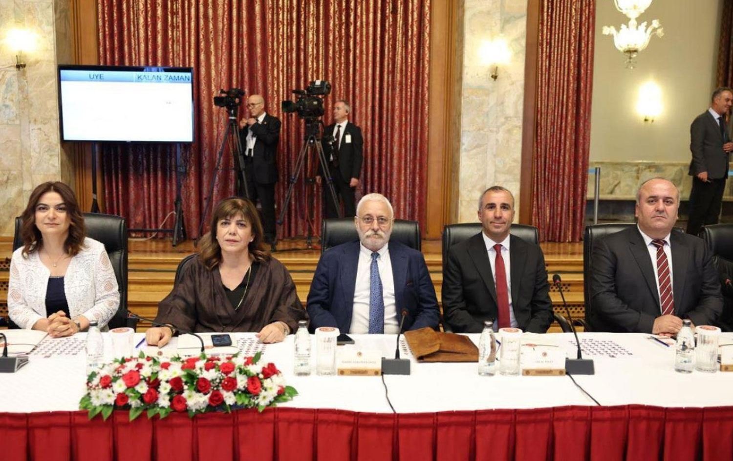 DEM Parti'den Çözüm Raporu: Öcalan ve Yasal Reform Talepleri