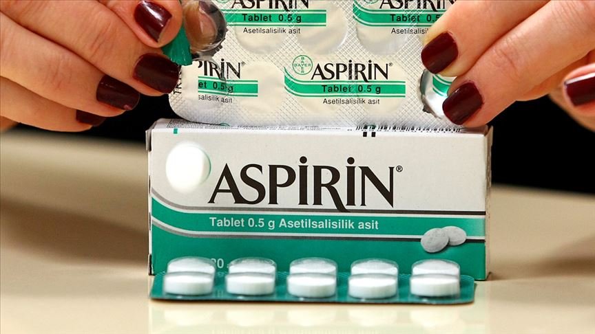 Trump’ın Aspirin Sırrı: Bir Sağlık Haberi mi, Milyar Dolarlık Güç Pazarlaması mı?