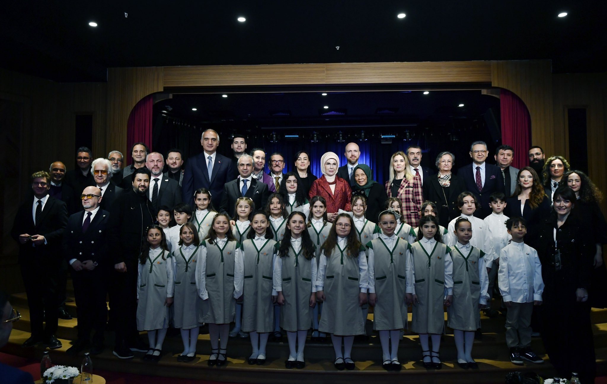 Sanatın Görünmeyen Yüzü: "İnsanlığa Dokunmazsa Güzelleşmez