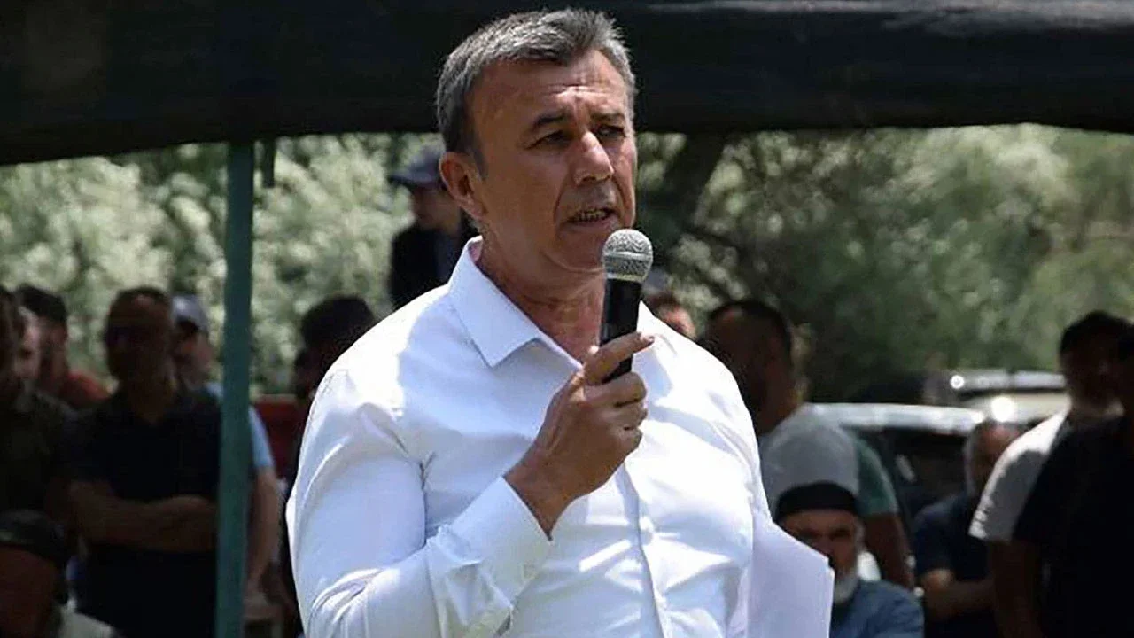 Yeniden Refah'ta İhraç, AK Parti'de Yeni Sayfa