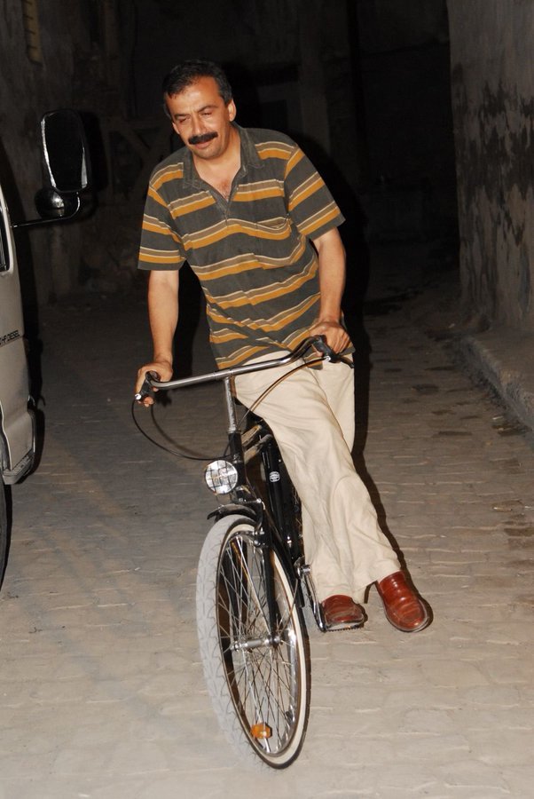 Sırrı Süreyya’ya Vefa: "Merhaba Sırrı Abi" Çağrısı