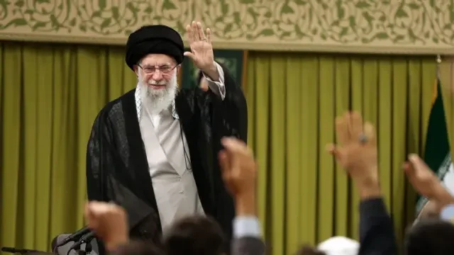 ABD'den İran'a 48 Saatlik Nükleer Ültimatom: Hamaney Hedefte