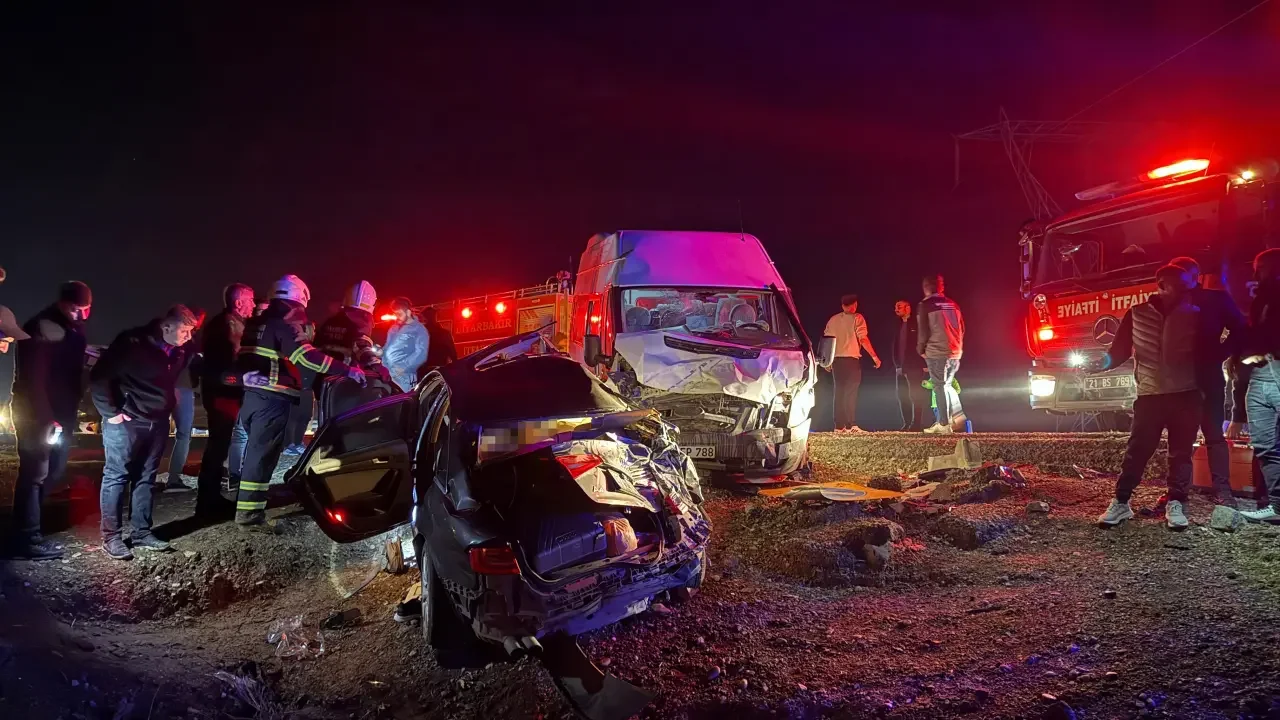 Diyarbakır Çınar'da Feci Kaza: 5 Ölü, 2 Yaralı