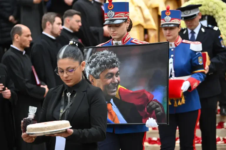 Efsane Teknik Direktör Mircea Lucescu’ya Son Veda