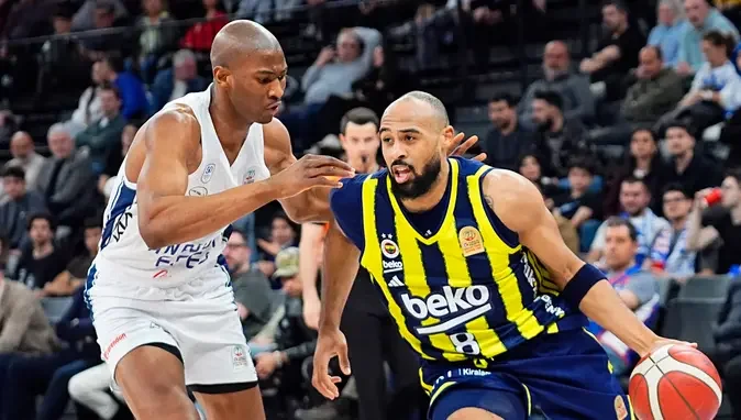 Fenerbahçe Beko Derbide Anadolu Efes'i Yendi: 89-73