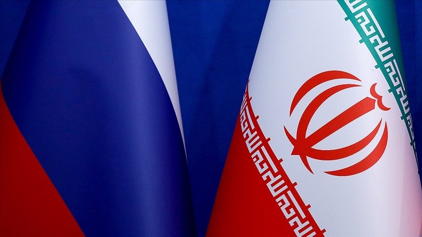 Putin-Erakçi Zirvesi: Moskova'dan Tahran'a Tam Destek