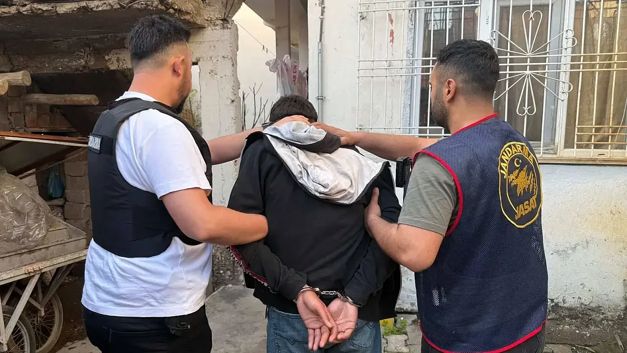 Jandarma'dan 16 İlde Dev Operasyon: 198 Yakalama