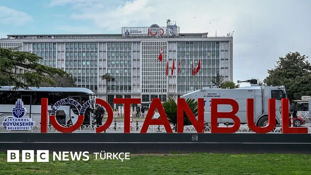İBB'ye yeni operasyon: Satın Alma Dairesi Başkanı ve Kent Lokantaları sorumlusu gözaltında