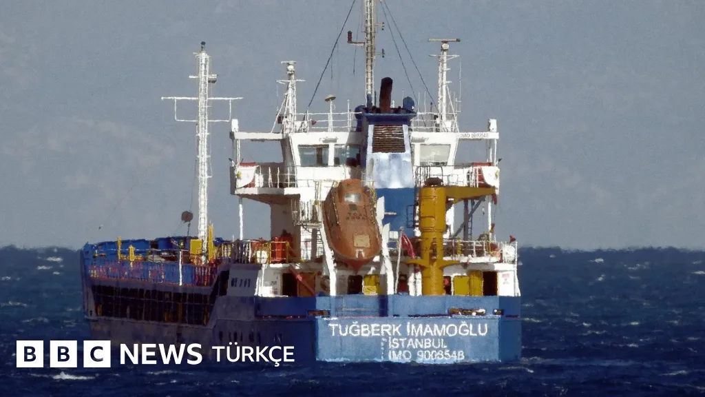 Silivri açıklarında iki gemi çarpıştı, bir geminin mürettebatıyla iletişim kurulamadı