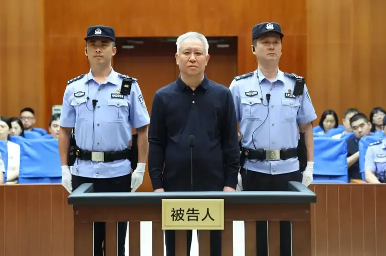Evergrande Patronu Hui Ka Yan'a Müebbet Hapis Cezası