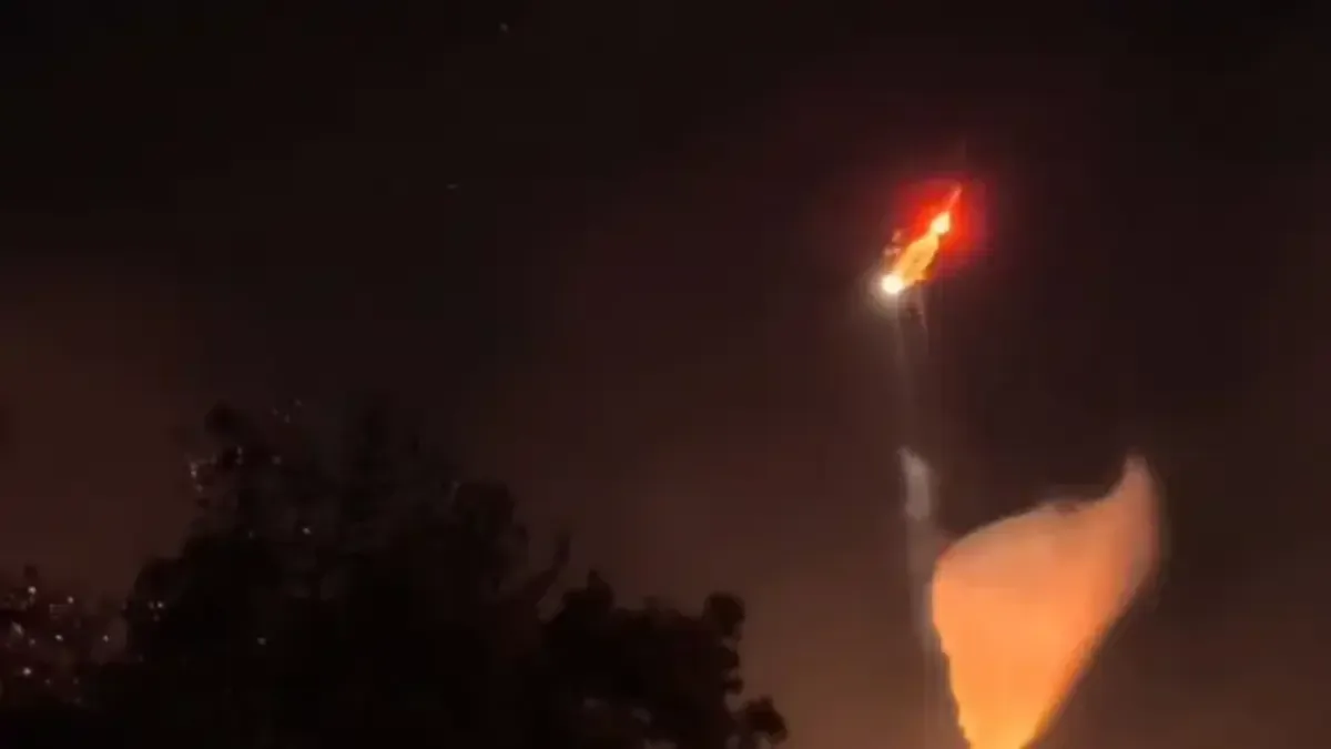 Fethiye yangınında geceye 'Nefes' damgası! İlk yerli yangın söndürme helikopteri sahadaydı
