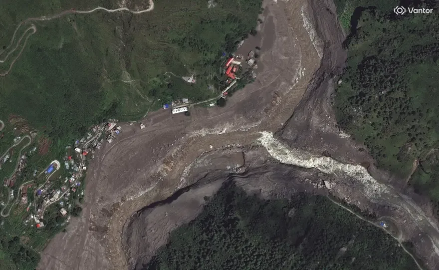 Nepal'deki felaket nasıl geldi? Uydu görüntüleri gerçeği ortaya çıkardı