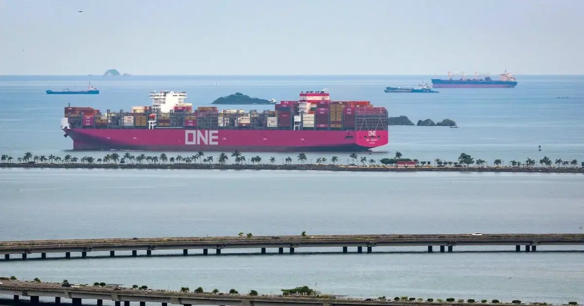 Panama Kanalı'ndan geçiş için rekor ödeme