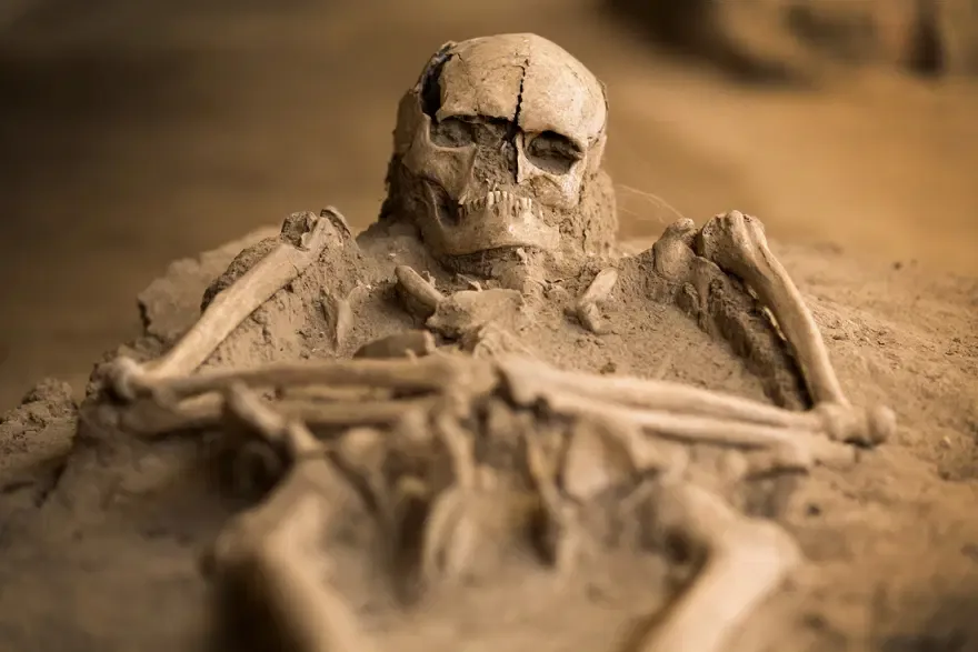 400 Yıllık Mezarda Bulunan Kadın Kalıntıları Üzerine Araştırmalar Devam Ediyor