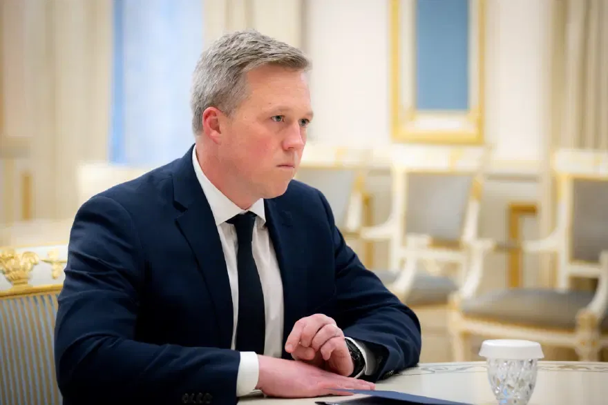 ABD Kara Kuvvetleri Bakanı Dan Driscoll Görevinden Ayrılmayı Planlıyor