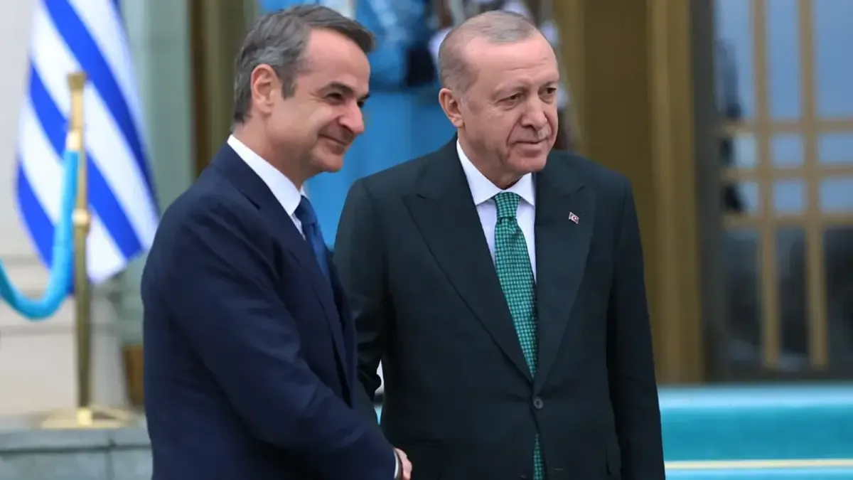 Yunan akademisyenden canlı yayında Türkiye itirafı!