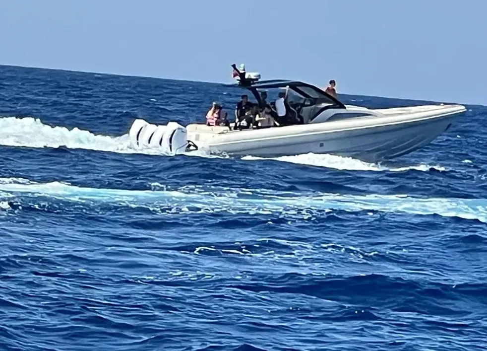 SON DAKİKA! Girne'deki tekne faciasında 2'nci gün! Kayıp 18 kişiyi arama çalışmaları sürüyor!