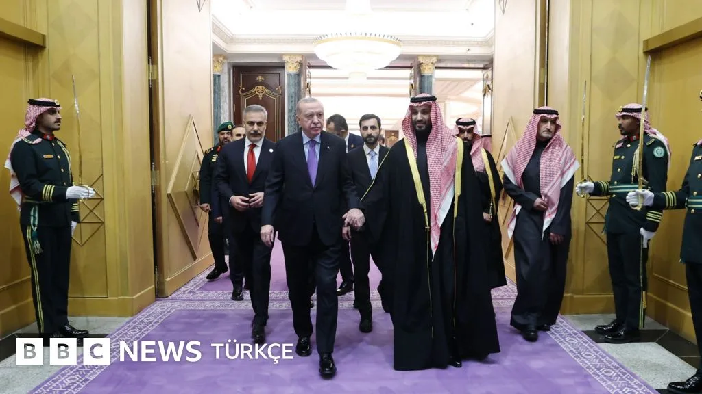 Türkiye, Suudi Arabistan ve Pakistan Üçlü Savunma Anlaşması İmzalamaya Hazırlanıyor