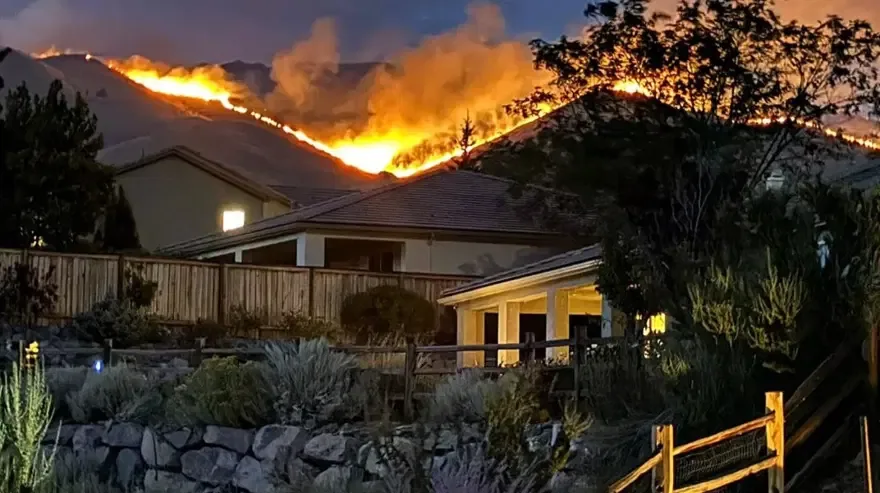 ABD’nin Nevada eyaletinde orman yangını: 87 bin kişi tahliye edildi