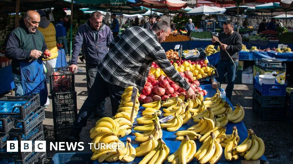 TÜİK ağustos enflasyonunu % 31,51; ENAG % 49,03 olarak açıkladı