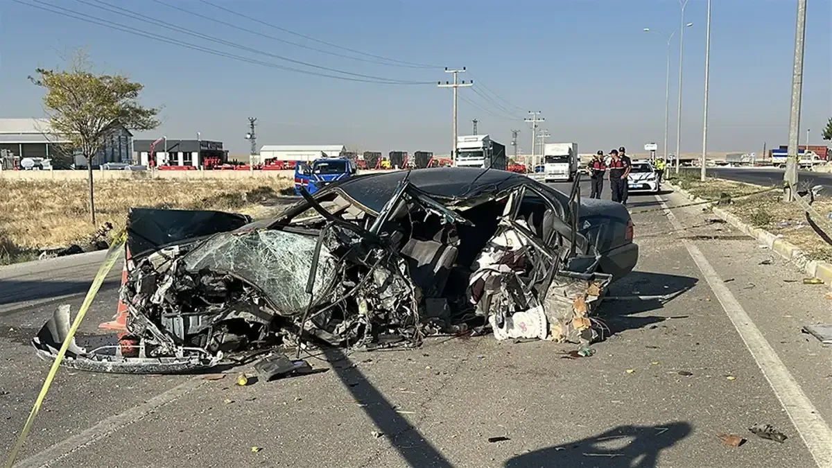 Aksaray'da otomobil kazası: 2 ölü, 2 ağır yaralı