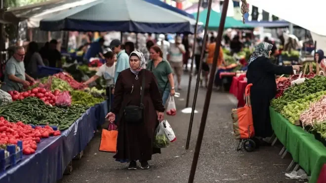 Nepal'deki selin ardından bir hidroelektrik santrali tünelinden iki kişi kurtarıldı